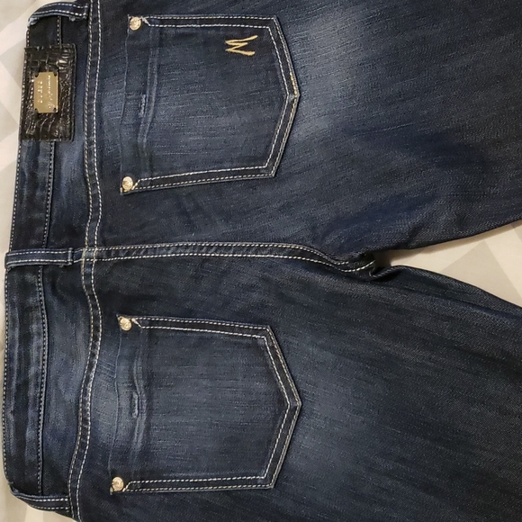 Guess Marciano Jeans - Picture 3 of 6